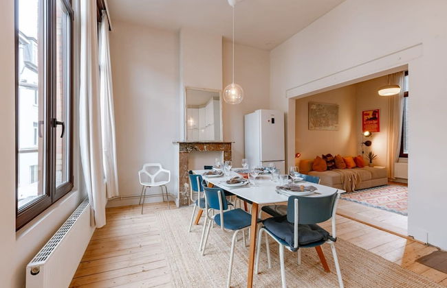 Charming Mansion in Vibrant Antwerp - Photo 46