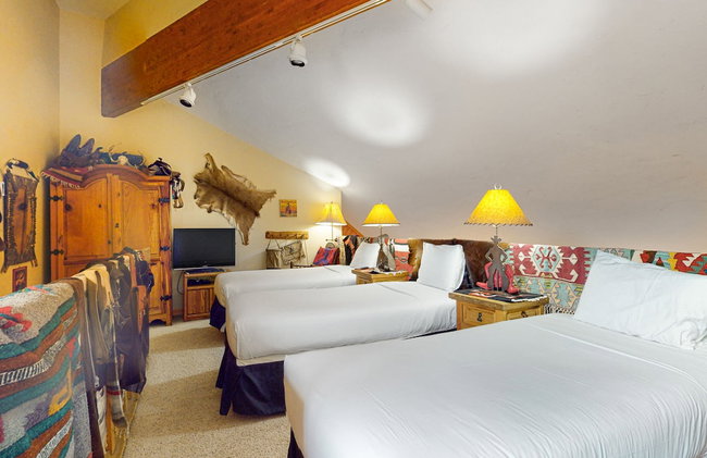 Pine Ridge Condominiums - Photo 9