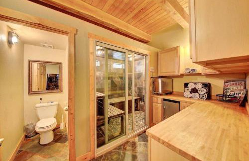 Lakefront property w/boat lift - Foto 7