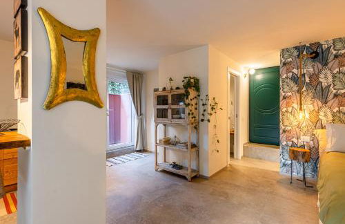 Charming apt in Villa with jacuzzi in Milan - Foto 9