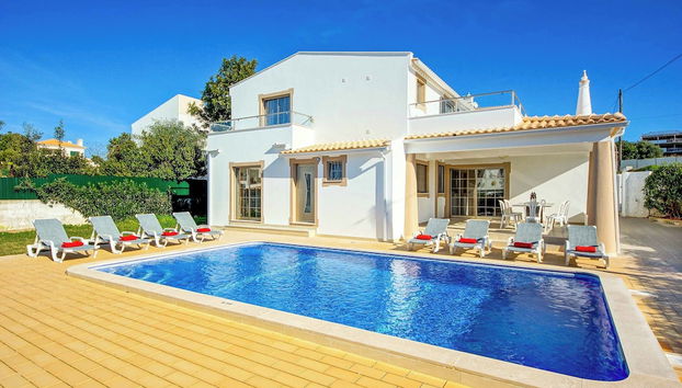 Fachada del alojamiento