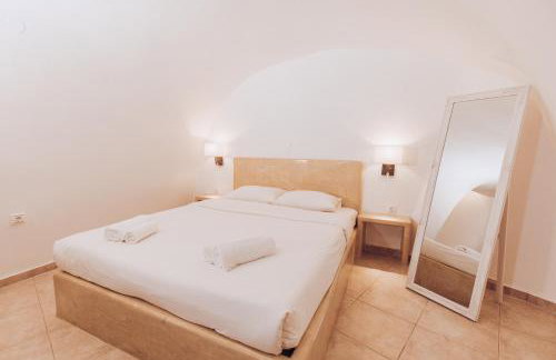 Gemini Cave - Photo 20