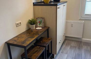 Charming 4-Person Apartment in Hoyerswerda City Center - Foto 8