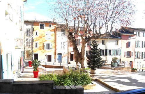 Entre Saint-Tropez et les gorges du Verdon. - Foto 2