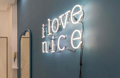 COURS SALEYA Renovated 3 Bedrooms 1 min to Beach Air Conditioning - Foto 28