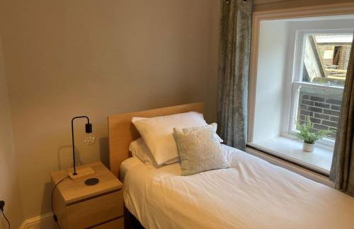 Tyn-Y-Berth Sleeps 27 luxury group accommodation - Photo 53