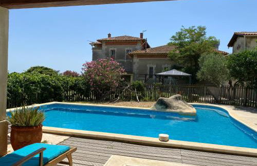 Les Pierrades en Camargue - Photo 1