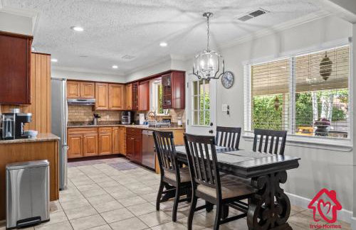 San Gabriel Stunner - An Irvie Home - Photo 13