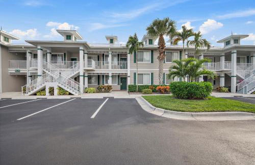 Lovely 2-Bedroom plus Den Condo in Greenlinks Resort - Photo 58