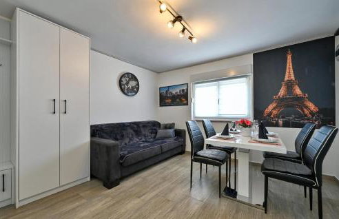 Stunning Home In Veliko Trgovisce - Foto 3