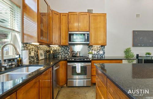 Hot Tub Hideaway an Incredible Hangout plus Amenities - Foto 17