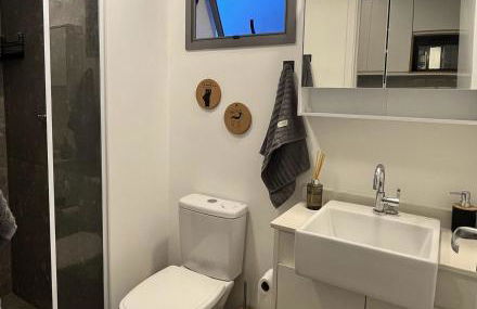 Studio confortável com varanda, próximo ao metro e a Av Paulista - com locker pago para malas - Foto 11