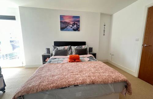 Water Front APT Walk to the Beach & City Centre - Foto 6