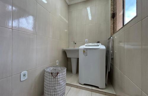 Apartamento sala e quarto com ar na Praia do Abricó - Foto 18