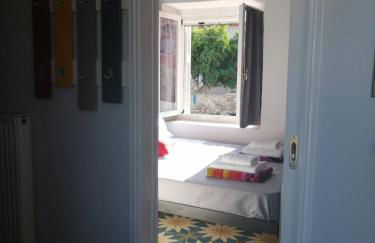 Sunny cozy House with grand courtyard - Foto 21