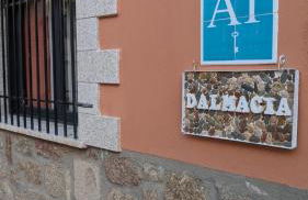 Apartamento Turístico Dalmacia AT-CC-00769 - Foto 2