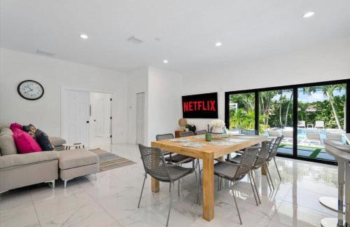 VillaLee-Jungle Palm Island white marble pool Area - Foto 30