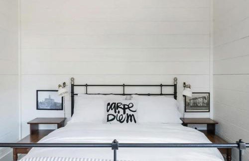 Hip, Cozy Cottage with a Fire Pit in Cleveland Park - Foto 29