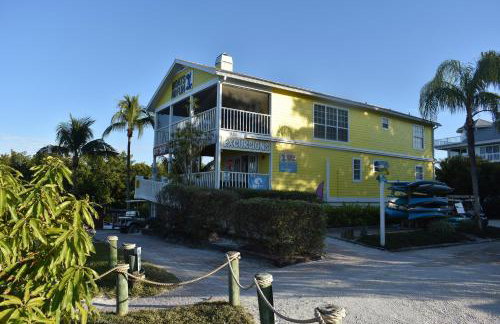Coconut Castaway - Ocean Views, Walk to Beach, Golf Cart, Club Pool - Photo 37