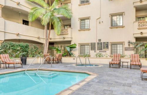 LALA House -1Br with Free Parking, Pool, Laundry - Foto 11