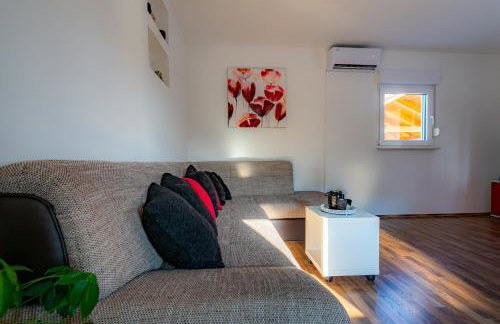 Villa Lorema-pet friendly on 5000 sqm garden,pool, jacuzzi, billiard&PS5 - Foto 34