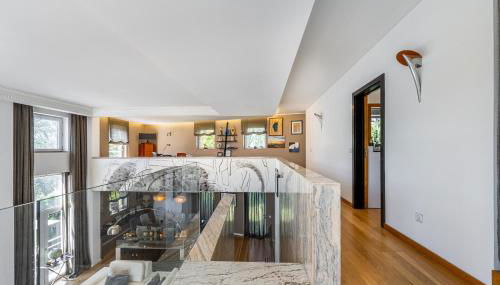 Extravagant 5-Bedroom Mansion - Foto 5