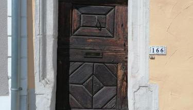 Fereinwohnnung, Ferienhaus, Bauernhaus - 2 kostelnlose Parkplätze - Wifi - schöner Innenhof - 5min bis Saarlouis Innenstadt - Foto 2