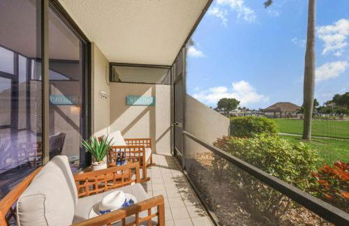 Walkout condo with beach access, pool and pickleball - Foto 28