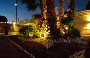 Villa Maria Lagonissi - Private Villa upstairs with exclusive access to pool & outside areas - Foto 9