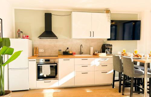 2 Kingsizebetten, perfekt für Familien, Zentral - Foto 18