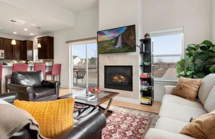 Modern Townhome Steps From the Brewery District! - Foto 6