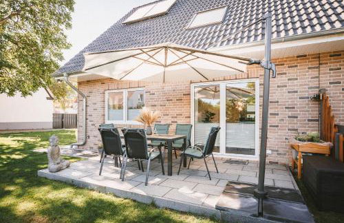 Modernes Neubau-Haus Lübeck - Garten, Terrasse, Parkplatz - Foto 29