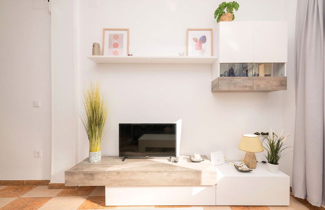 Velbar in Cadiz With 3 Bedrooms and 1 Bathrooms - Foto 1