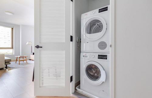 Blueground South Williamsburg rooftop nr Domino Park NYC-2131 - Photo 12