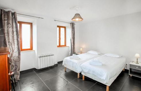 Lovely Home In Privas With Sauna - Foto 16