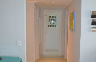 Apartamento vista para o mar, com piscina pé na areia - Foto 26