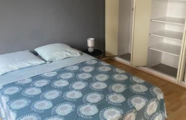 Au cœur du centre ville avec parking privé balcon et wifi - Foto 12