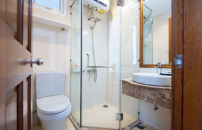 KVG Luxstay TanSonNhat Airport Skycenter - Photo 70