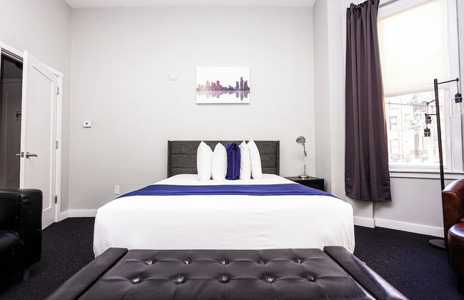 Maverick Suites at 245 Newbury St - Photo 56