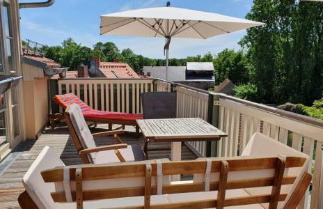 LoggiaHaus am Schloss, 5 Ferienwohnungen, teils mit Schloss- und Seeblick - Foto 3