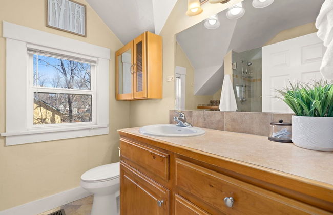 Cozy Victorian Cottage in the Heart of Old Town! - Foto 15