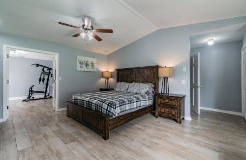 A Large Tropical Estate with 2 Acres of Space home - Foto 20