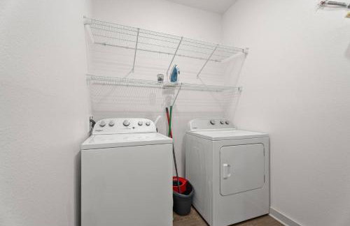 Cozy 1 BR Apt |King Bed| Pool |Gym| Close 2 Beach. - Foto 10