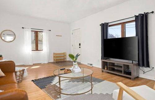 Heights Records - a trendy 2BD - Foto 16