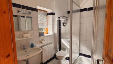 Das Blaue Haus - Foto 4, towels, Shower