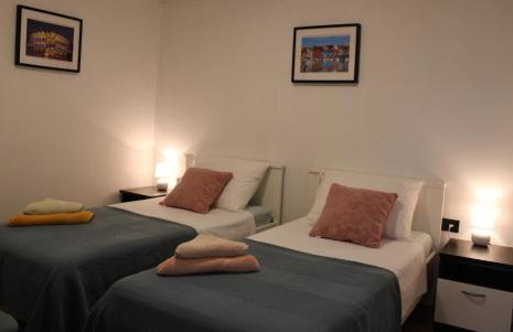 Villa Rosa with yard and children's playground - Foto 26