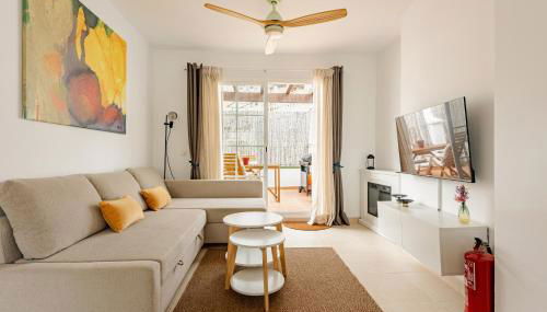 Casa Lidia, bonito y cómodo ático con rooftop privado, impresionantes vistas mar, montaña y jacuzzi - Foto 3