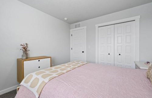 Spacious 6BR - Sleeps 22 - Game Room & Pool Access - Foto 34