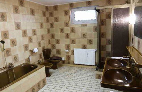 Große gut ausgestattete Ferienwohnung, barrierefrei, direkt an der A7 - Foto 3