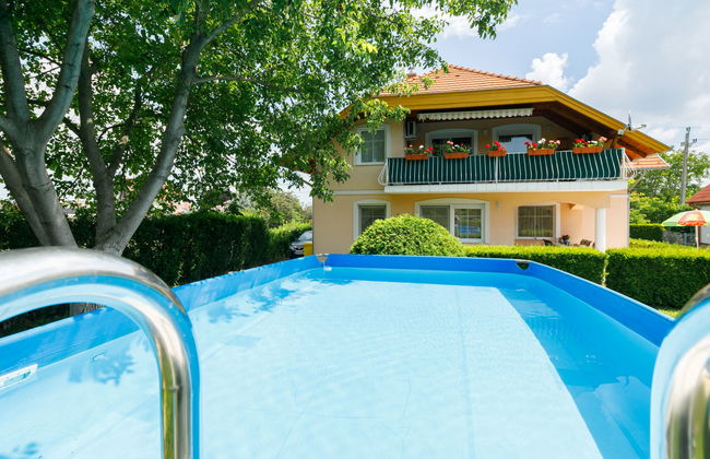 2 bedroom House in Kőröshegy with private pool and garden - Photo 31